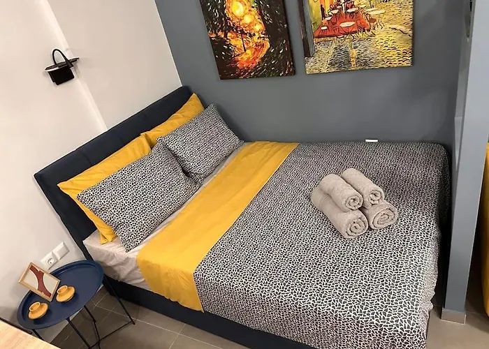 The Yellowblue Apartment, Downtown Apartman Szaloniki