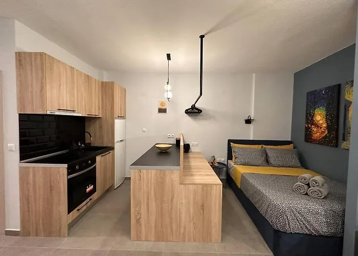 아파트 The Yellowblue Apartment, Downtown
