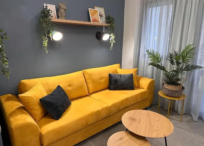 아파트 The Yellowblue Apartment, Downtown